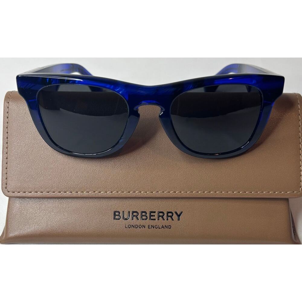 Brand New Burberry Sunglasses - B 4426 4114//87 Size 50-21-145*3N